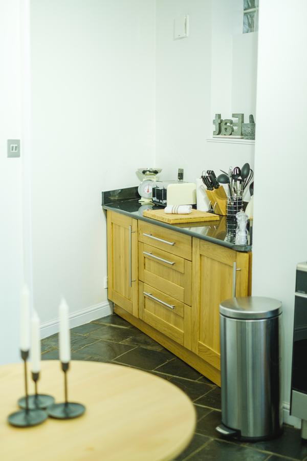 St John’s Cottage – Simple2let Serviced Apartments Halifax Extérieur photo